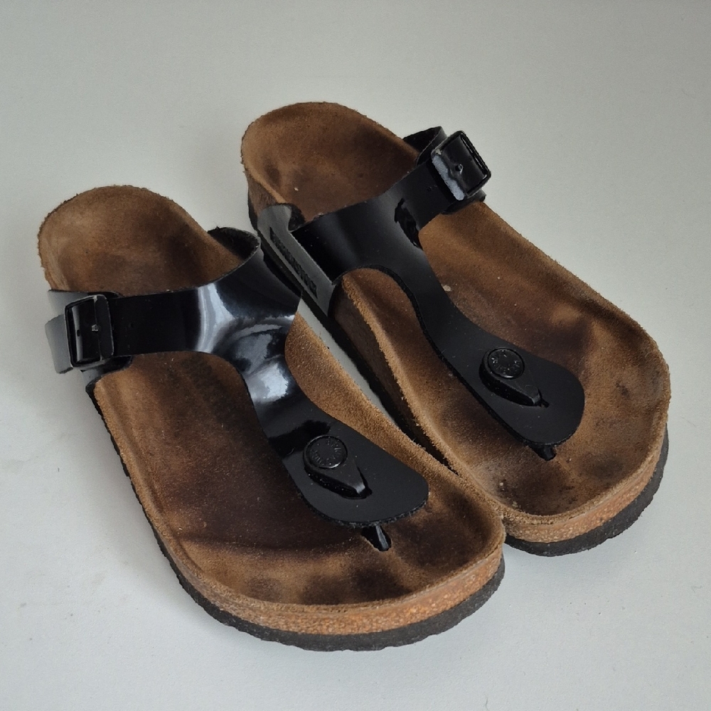 ​Birkenstock Gizeh Black Patent Leather Thong Sandals,S37